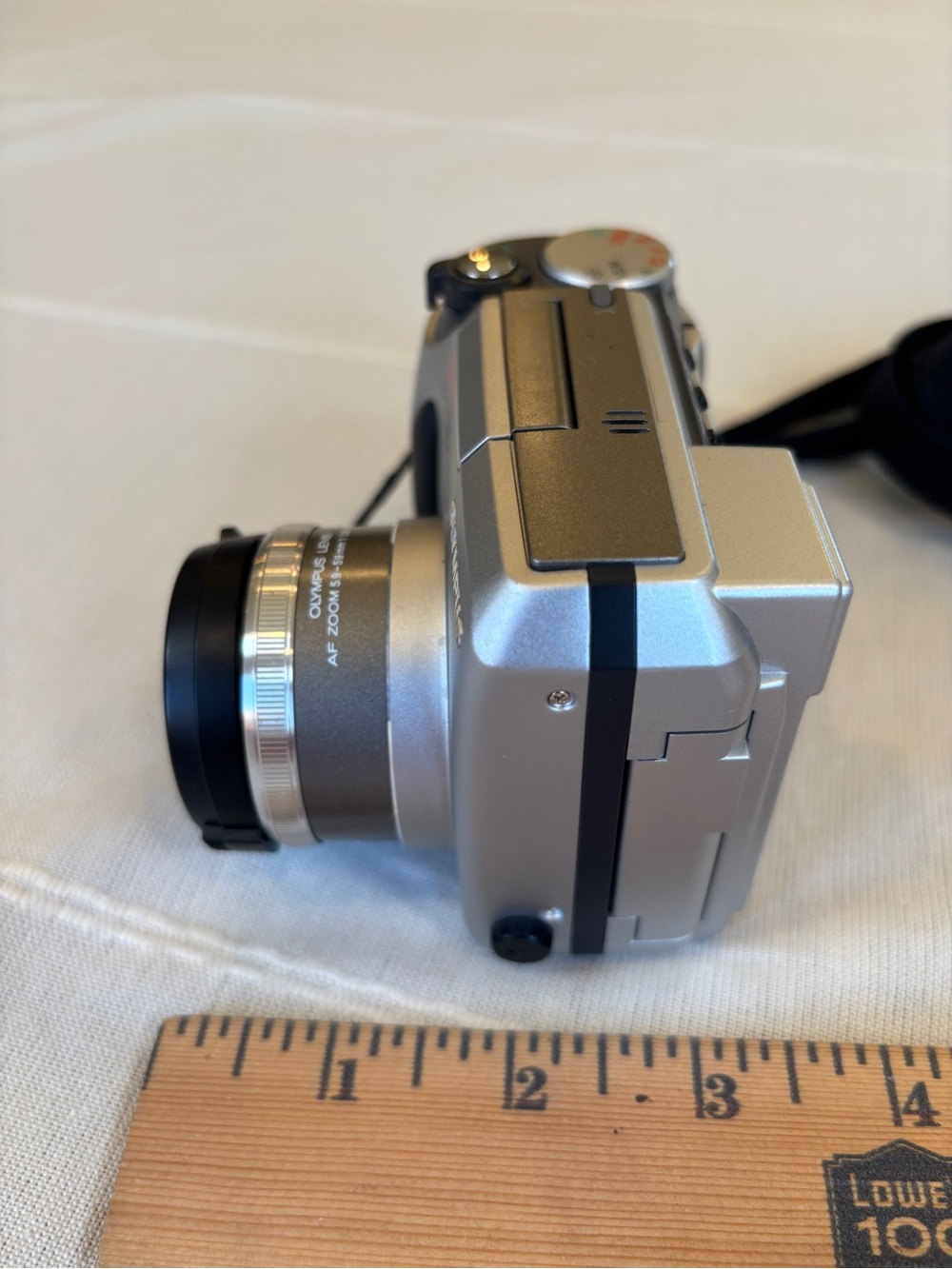 Olympus Camedia C-700 Ultra Zoom 2.1MP Digital Camera 10x Optical Zoom (works) - Picture 13 of 13